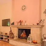 La Luna House *