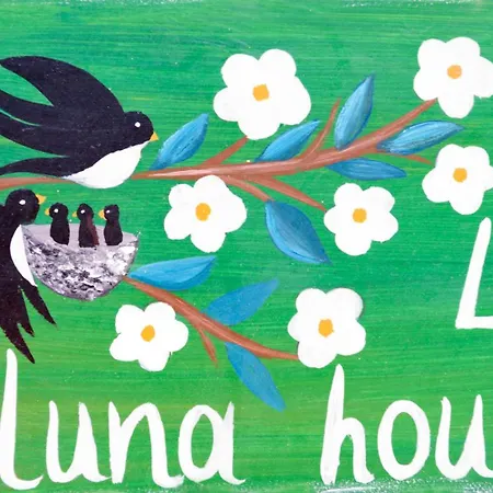 La Luna House * Pefkochori